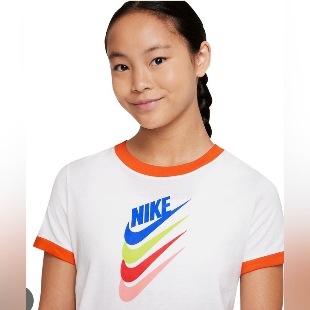 🌟7/25$ GIRLS NIKE Logo Ringer Tee Large